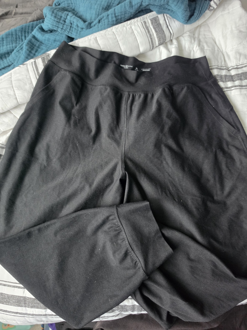 Old Navy Black Women's Pull-On Jogger Pants XL Petite Like New